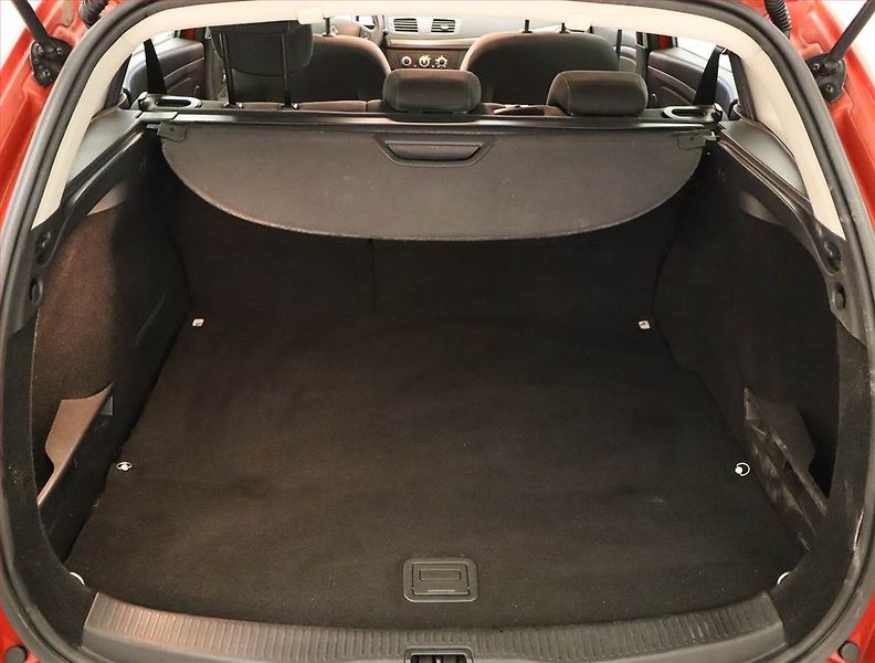 Renault Mégane (2010) 1.5 dCi, po STK, v provozu - fotka 14 z 16