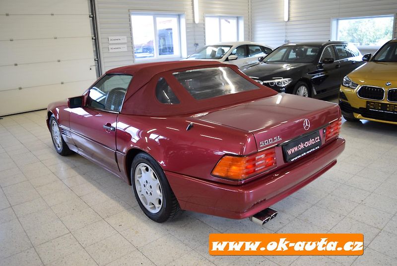 Mercedes-Benz SL 500 129 240 kW AUTOMAT  - fotka 36 z 52