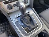 Volkswagen Passat (2015) 2.0 TDi, Comfort, DSG, LED - náhled 16