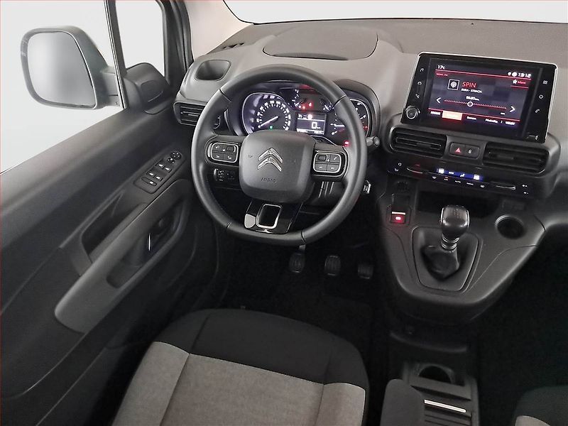 Citroën Berlingo (2021) Maxi Feel Pack 1.5 BlueHDi - fotka 7 z 18