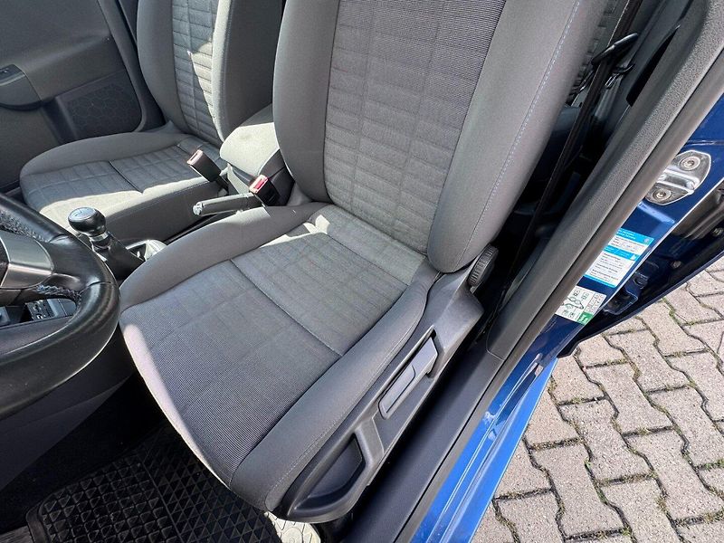 Volkswagen Golf Plus (2007) 1,9 TDI 77 KW TAŽNÉ ROZVODY - fotka 23 z 49