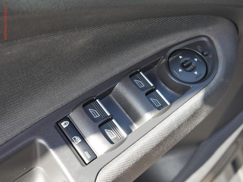 Ford Grand C-MAX (2019) 1.5 EB, 1.maj,ČR, servis - fotka 13 z 19
