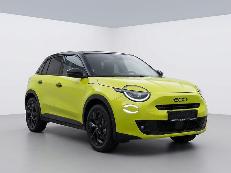 Fiat 600 (2026) 1.2 Sport Turbo Hybrid 145k eD - fotka 3 z 9