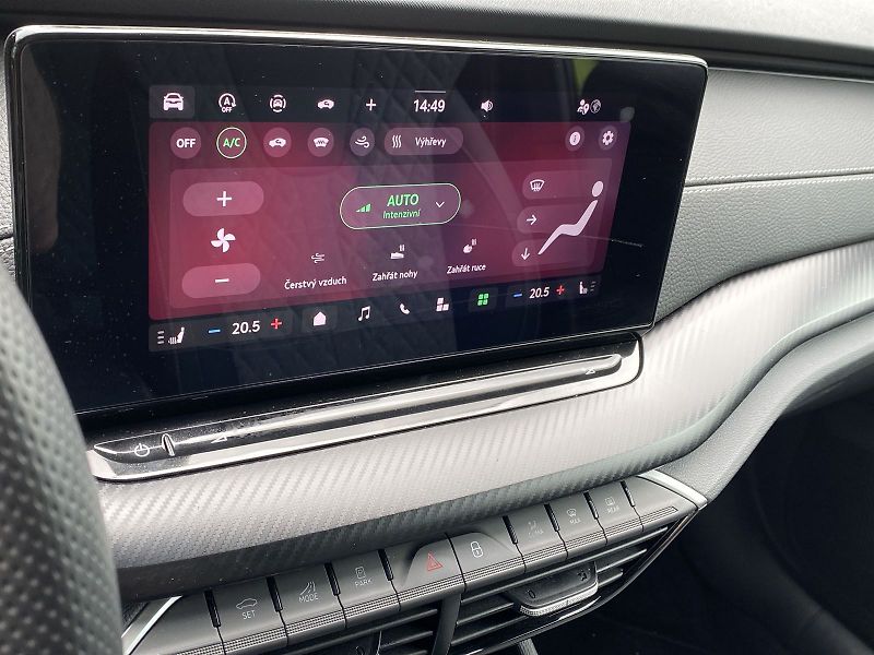 Škoda Octavia (2025) Combi 1.5 TSI M-HEV DSG Sportl - fotka 12 z 41