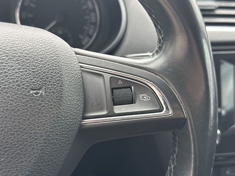 Škoda Octavia (2013) 2.0 TDI CR DPF Elegance - fotka 15 z 29