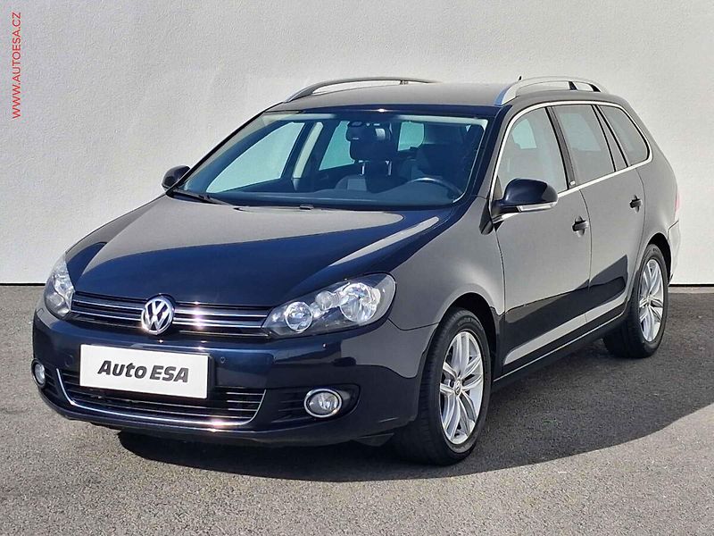 Volkswagen Golf (2011) 1.6 TDi, Style, +kola - fotka 3 z 18