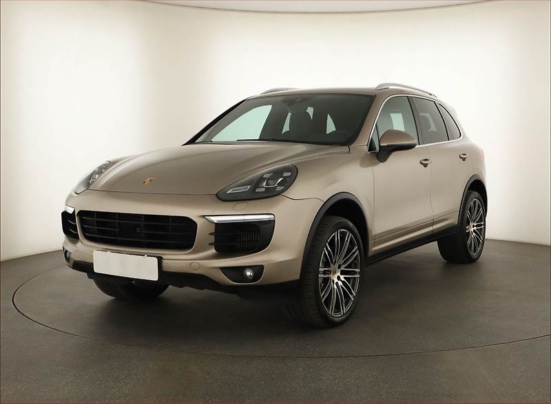 Porsche Cayenne (2015) S Diesel - fotka 2 z 20