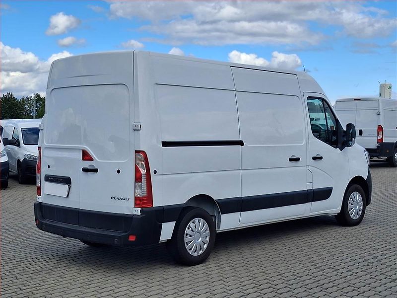 Renault Master (2021) 2.3 dCi 135, L2H2, 1.0t, 1Maj - fotka 5 z 18