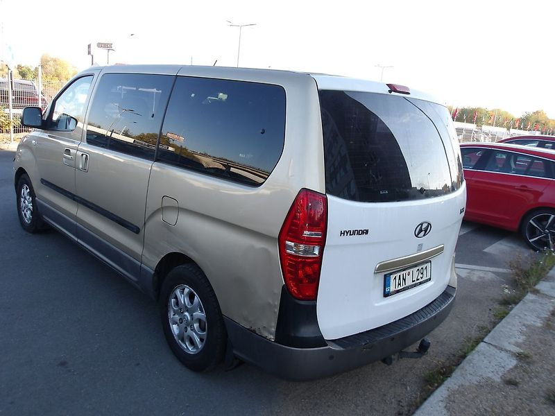 Hyundai H 1 2,5CRDi ČR 6 MÍST Po GO motoru - fotka 9 z 28