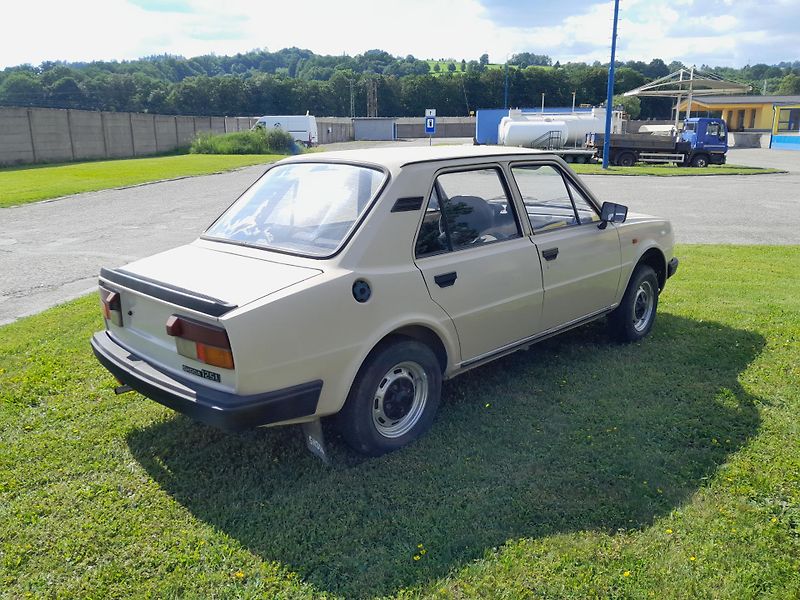 Škoda 125 (1989) pěkný stav - fotka 4 z 13