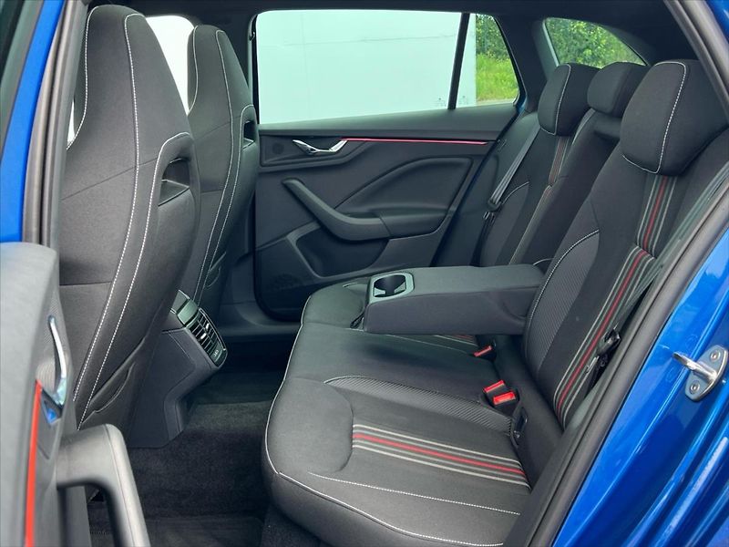 Škoda Scala 1,0 TSi 85kW MONTE CARLO - fotka 13 z 30