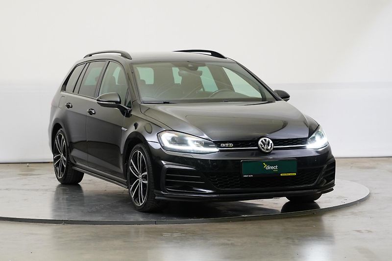 Volkswagen Golf - fotka 8 z 27