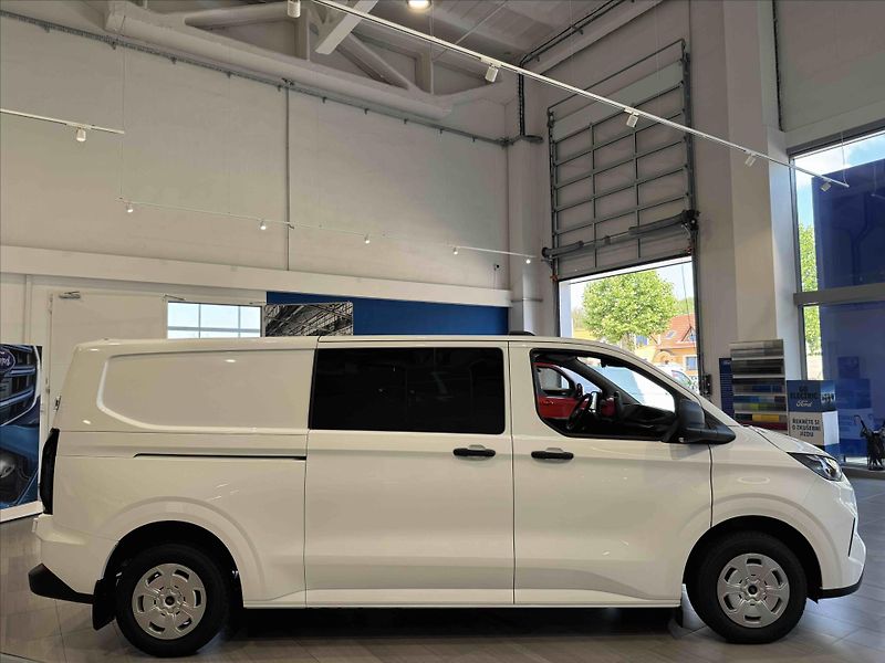 Ford Transit Custom (2026) 2,0 Kombi Van Trend 320 L2  Ec - fotka 7 z 16