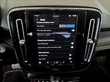 Volvo XC40 TWIN PLUS 408 PS,4X4,78KWh - náhled 32