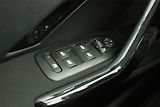 Peugeot 2008 (2019) 1.2 PureTech, Tempomat - náhled 14