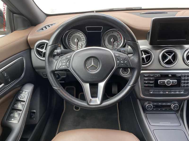 Mercedes-Benz CLA (2015) 2.2 CDI, ČR, AT - fotka 11 z 17