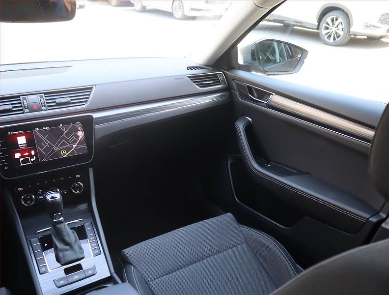 Škoda Superb (2022) Style 2.0 TDI - fotka 8 z 30