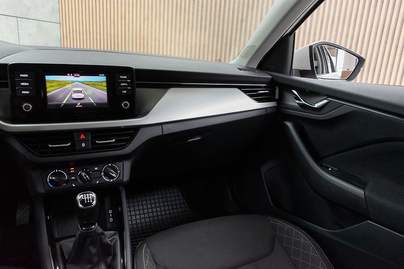 Škoda Scala 1.6 TDI SmartLink+*DPH*ČR 1.M* - fotka 9 z 39