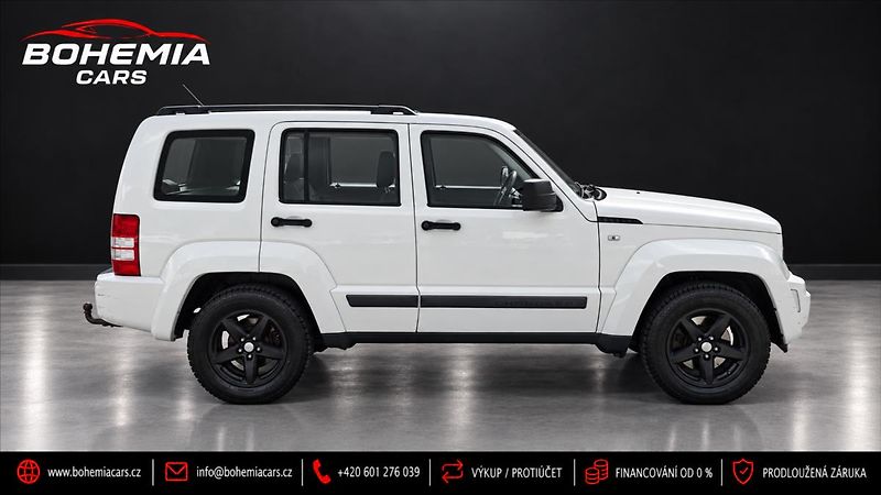 Jeep Cherokee 2,8 CRD L MANUAL ČR - fotka 5 z 10