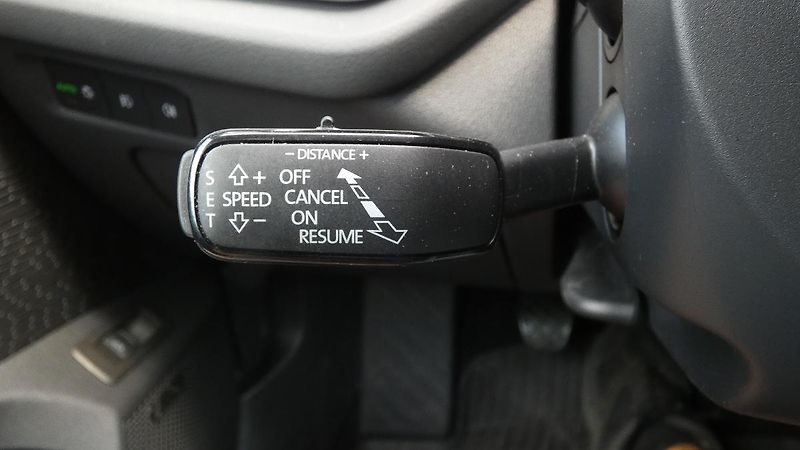 Škoda Octavia Combi 2.0 TDI Style - fotka 11 z 26
