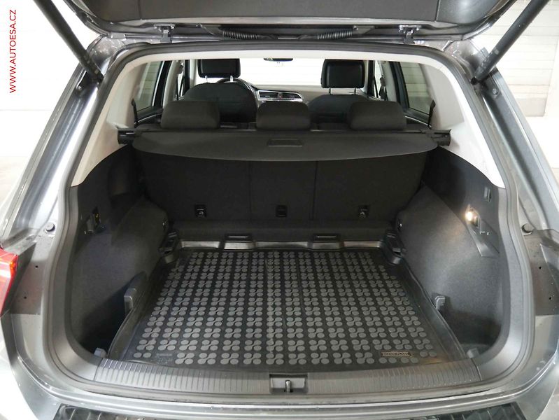 Volkswagen Tiguan Allspace (2022) 2.0 TDI, 2.maj,ČR, Elegance - fotka 8 z 22