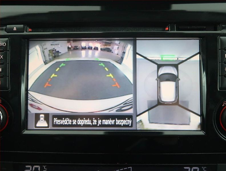 Nissan Qashqai (2016) 1.2 DIG-T, Navi, Tempomat - fotka 20 z 24
