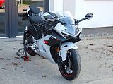 CFMOTO (2026) 675 SR-R GREY - náhled 9