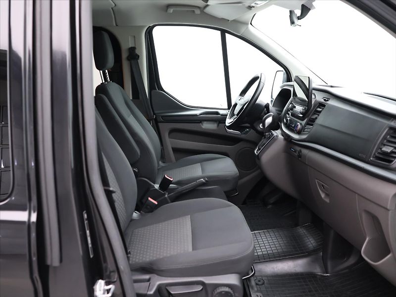 Ford Transit Custom 2.0 EB 95kW Aut. 8-Míst CZ DPH - fotka 12 z 33