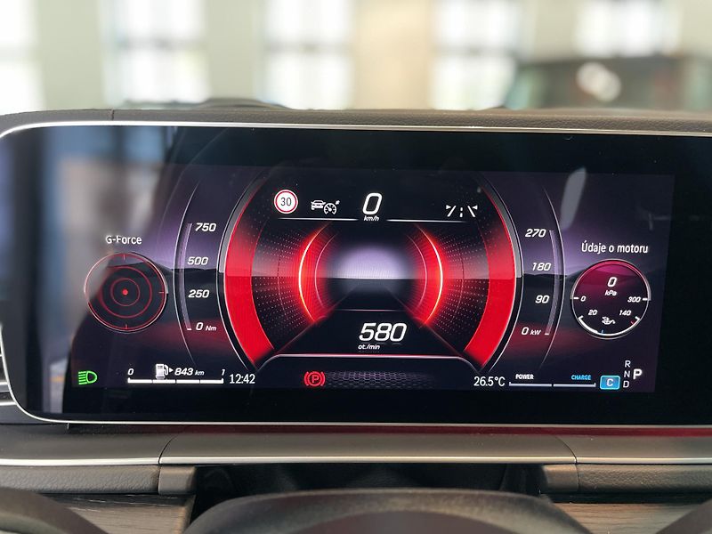 Mercedes-Benz GLE 450d 4Matic AMG - fotka 23 z 36