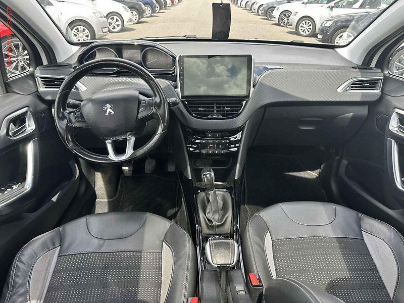 Peugeot 2008 (2015) 1.2PT, Panor,navi - fotka 8 z 17