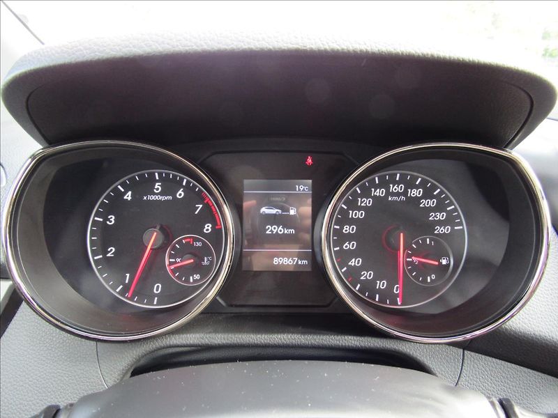 Hyundai i30 1,6 Turbo 137kW - fotka 13 z 35