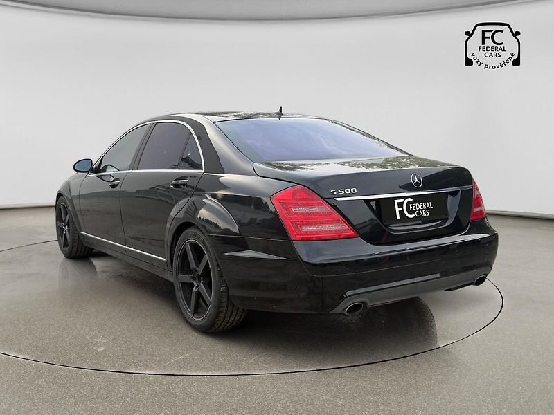 Mercedes-Benz Třídy S S 500 L - fotka 3 z 30