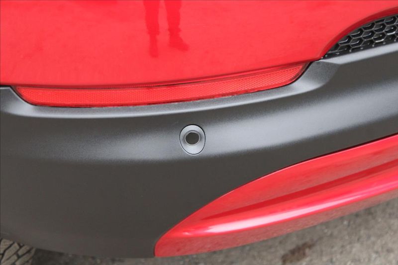 Fiat 500X 1,4 T  ČR,1.MAJITEL,AUTOMAT - fotka 26 z 28