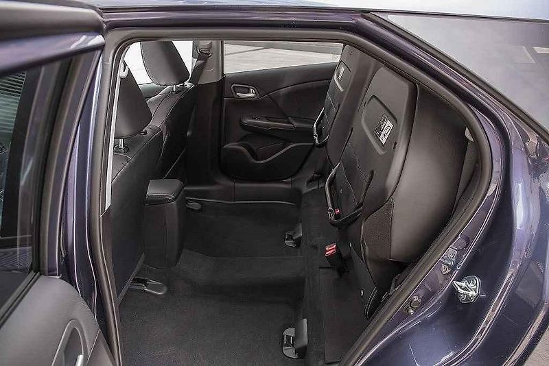 Honda Civic Tourer.