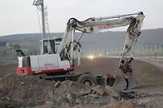 Situace v blízkosti napojení dálnice D55 na silnici I/54 u Bzence, a to první listopadový čtvrtek odpoledne.