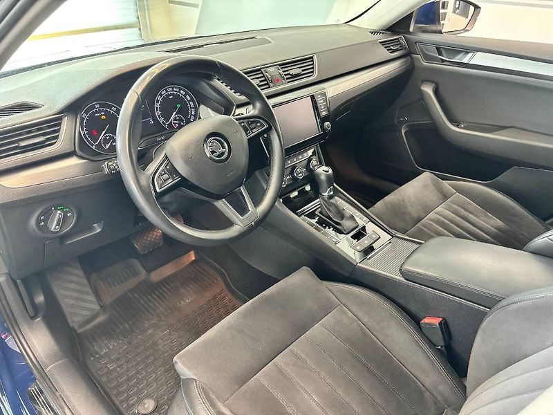 Škoda Superb (2017) Style 2.0 TDI (110kW/150k) DSG - fotka 7 z 29