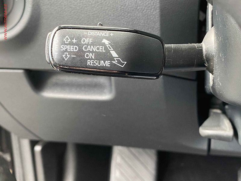 Škoda Octavia (2018) 1.8 TSi, Clever, DSG, kamera - fotka 13 z 18