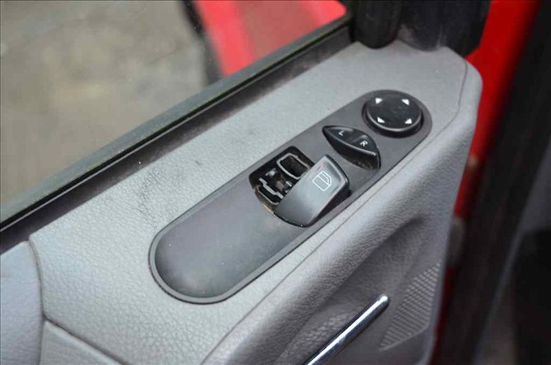 Mercedes-Benz Vito (2010) 111 CDI - fotka 21 z 24