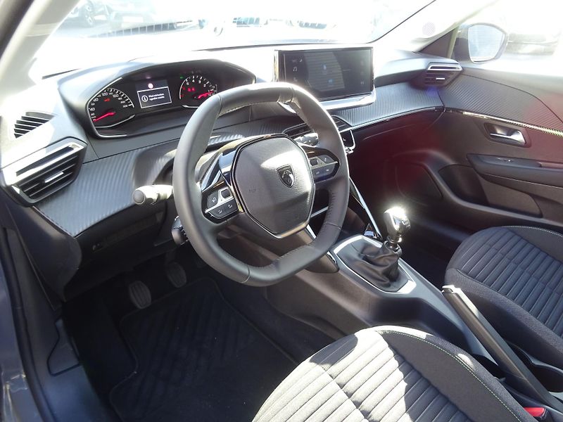 Peugeot 208 (2024) ACTIVE PureTech 100k S&S MAN6 - fotka 18 z 38