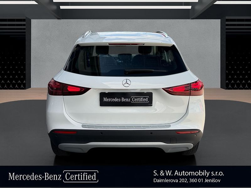 Mercedes-Benz GLA 220 4 MATIC - fotka 6 z 31