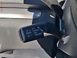 Volkswagen Sharan (2013) 2.0 TDi, AC, navi, park.asist - náhled 15