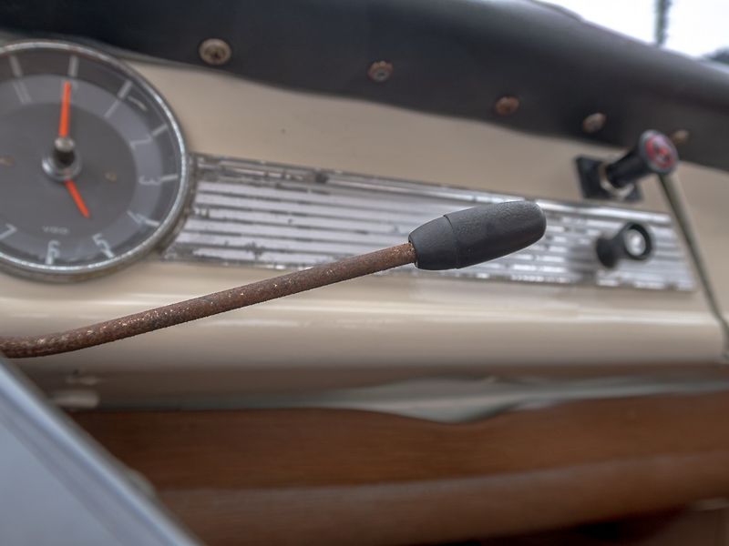 BMW Ostatní (1965) 700 LUXUS - rok 1965 - fotka 17 z 27