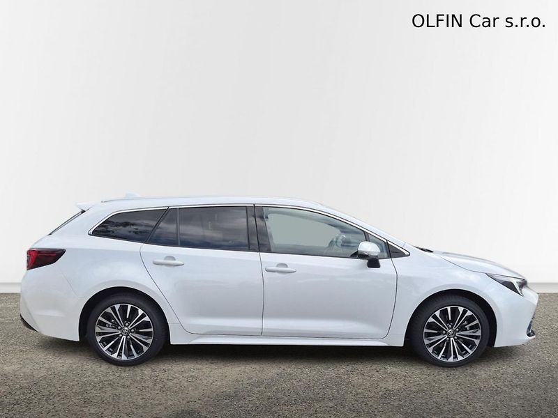 Toyota Corolla TS 2.0 HEV e-CVT Style - fotka 6 z 25