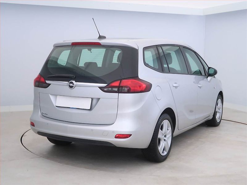 Opel Zafira (2017) 1.6 CDTI, Serv.kniha, Tempomat - fotka 5 z 13