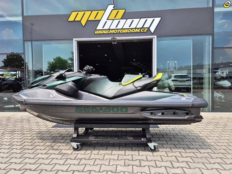 Sea Doo (2023) RXP XRS Apex 1+1-up 300hp Audi - fotka 8 z 23