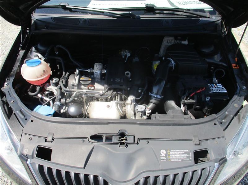 Škoda Roomster 1,2 TSi, aut.klima, serv.kn. - fotka 25 z 34
