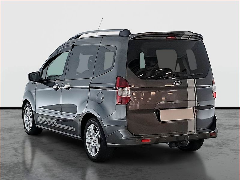 Ford Tourneo Courier (2021) Trend 1.5 TDCI, 5Míst, ČR, DPH - fotka 4 z 16