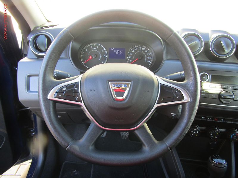 Dacia Duster (2018) 1.6 SCe, ČR, AC, temp - fotka 14 z 15