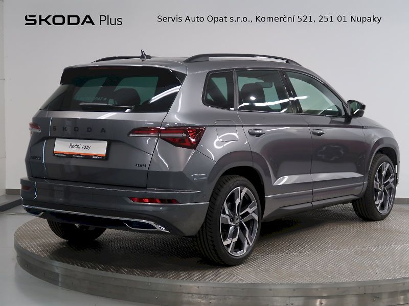 Škoda Karoq (2026) SPORTLINE 2.0TSI 140KW 4x4 DSG - fotka 2 z 46