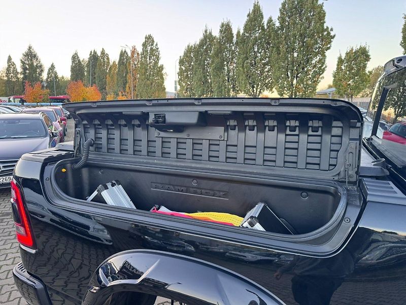 RAM 1500 (2024) LIM 4X4 291KW 5,7 HEMI 6 DPH - fotka 47 z 50